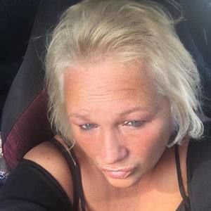 Meet your Posher, Guretta